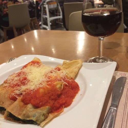 Crepes & Waffles C.C. Balboa Strip Mall Miraflores