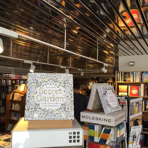 MIT Press Bookstore 301 Massachusetts Avenue Cambridge