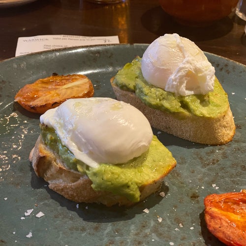 Bota Tapas & Paella Bar
