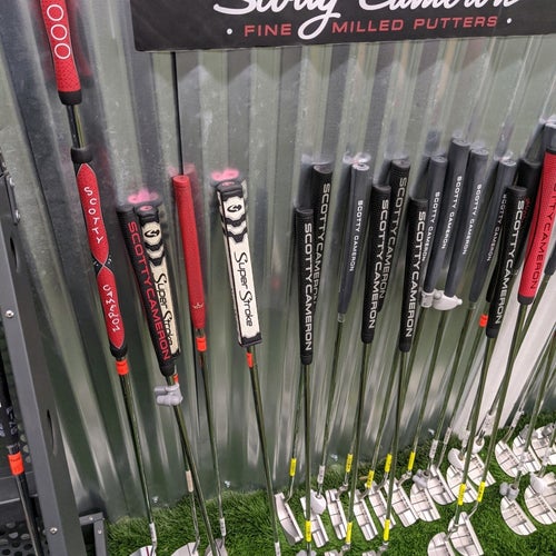 Roger Dunn Golf Shops 1801 S. Bundy Drive Los Angeles