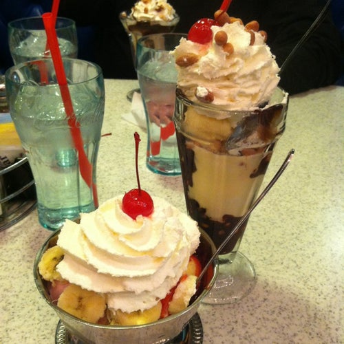 Farrell’s Ice Cream Parlour 21516 Golden Triangle Rd Santa Clarita