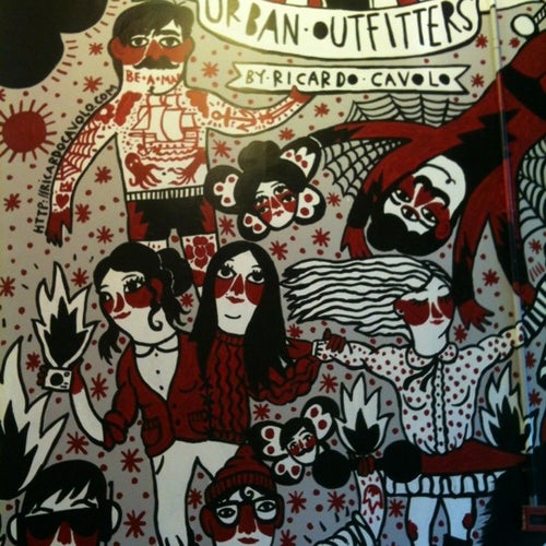 Urban Outfitters 25 Neal St Covent Garden