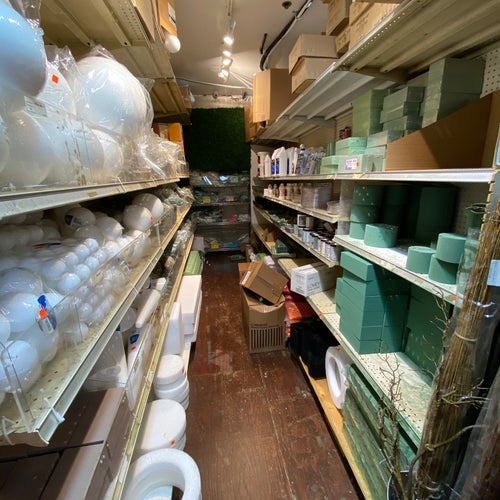 Jamali Garden Supplies 149 W 28th St New York