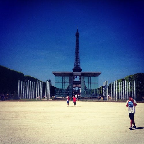 École Militaire Avenue de la MottePicquet Paris