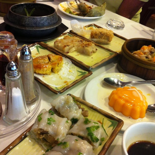 Hong Kong Lounge 穗香酒家 5322 Geary Blvd San Francisco