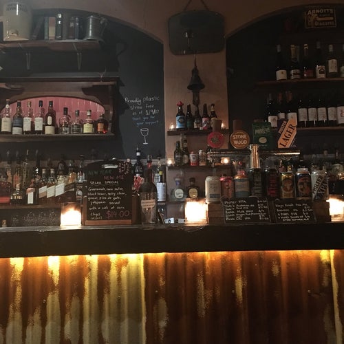 Small Bar 48 Erskine St Sydney