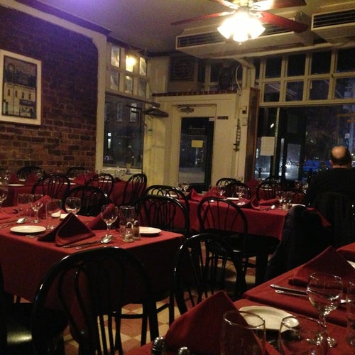 Piccolo Angolo 621 Hudson St New York