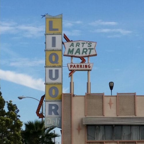 Art's Liquor Mart
