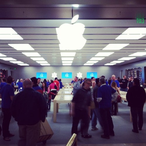 Apple Kenwood Towne Centre 7875 Montgomery Road Cincinnati