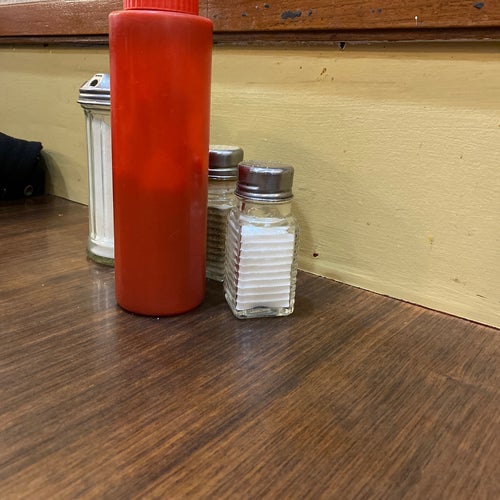 Coach House Restaurant 574 Yonge St. Toronto