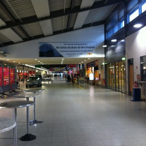 Airport Karlsruhe / BadenBaden (FKB) (Airport Karlsruhe / BadenBaden