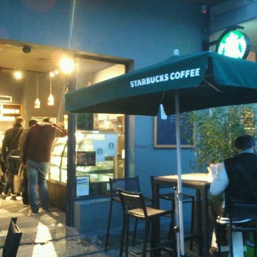 Starbucks 4 rue Aubry le Boucher Paris