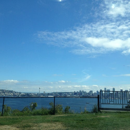 Hamilton Viewpoint Park 1531 California Way SW Seattle