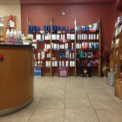 Fantastic Sams Cut Color 14527 Ventura Blvd Sherman Oaks fantastic-sams-cut-color-14527-ventura-blvd-sherman-oaks
