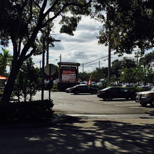 Buttonwood Plaza