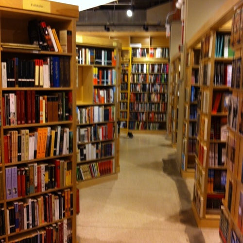Seminary Coop Bookstore 5751 S Woodlawn Ave Chicago