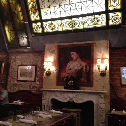 Lillie's Union Square 13 E 17th St New York