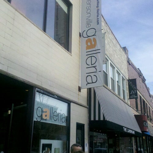 Andersonville Galleria
