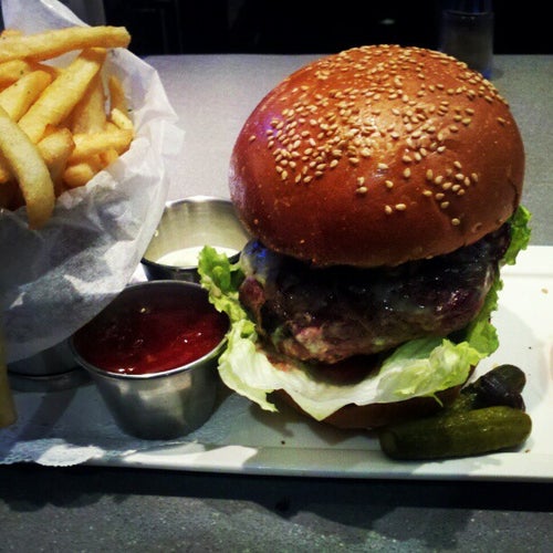 Thunder Burger & Bar