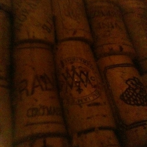 cavatappo-wine-bar-1728-2nd-ave-new-york