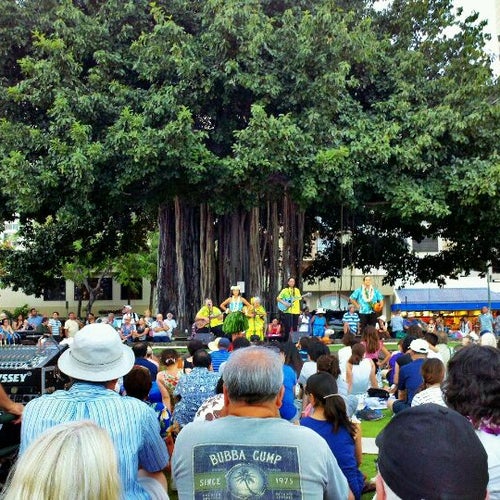 Kuhio Beach Hula Mound 24412479 Kalakaua Ave Honolulu