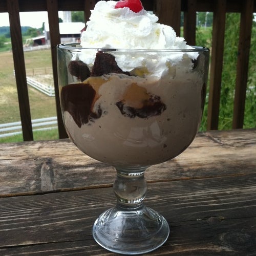 Moomers Ice Cream 7263 N Long Lake Rd Traverse City