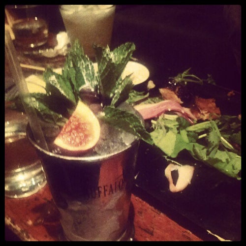 Hide Bar 3945 Bermondsey St London