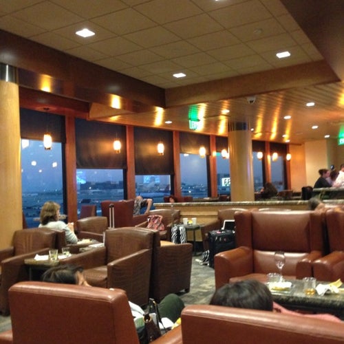 Alaska Lounge