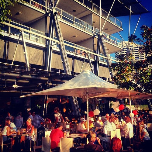 Cargo Bar 3 Lime St Sydney