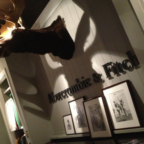 Abercrombie & Fitch 865 Market St, C24 & 140 San Francisco