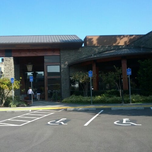 Claim Jumper 18000 SW Lower Boones Ferry Rd Portland