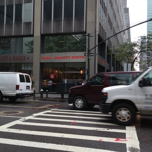 Hale & Hearty 630 Lexington Ave New York