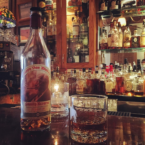 Tweeds Restaurant & Buffalo Bar 17 E Main St Riverhead