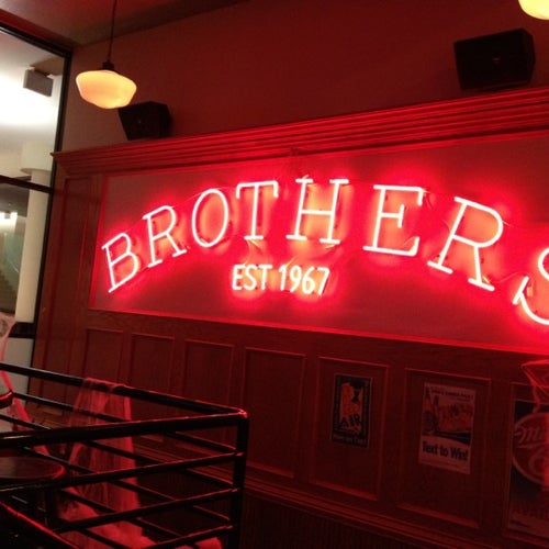 Brothers Bar & Grill MPLS 430 1st Ave N Minneapolis