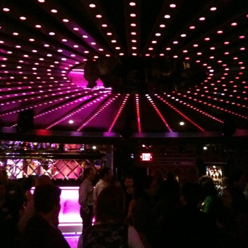 Opera Ultra Lounge