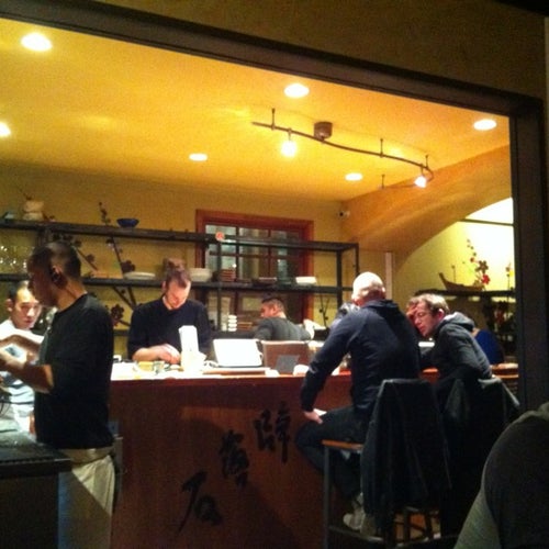 Akiko’s Restaurant & Sushi Bar 431 Bush St San Francisco