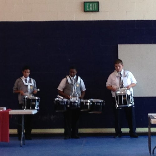 Verbum Dei High School