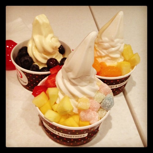 Red Mango 13653 Roosevelt Ave Flushing