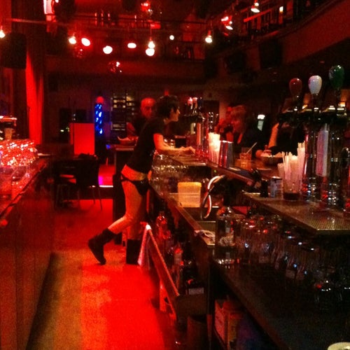 Bar Le Cocktail 1669 SainteCatherine Est Montréal