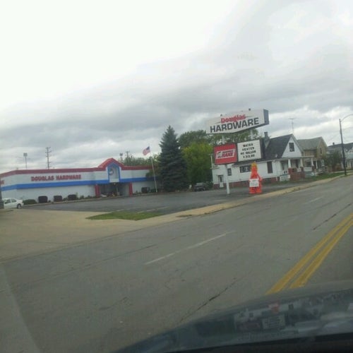 Douglas Hardware & Rental