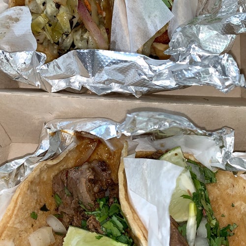 Broken English Taco Pub
