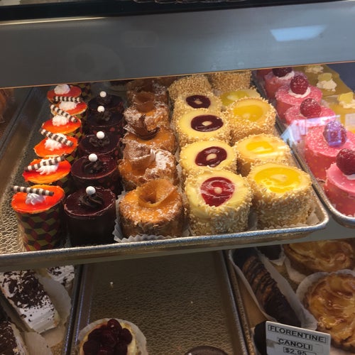 Vienna Pastry 1215 Wilshire Blvd Santa Monica