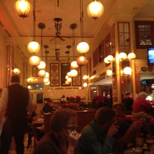 Bourbon House 144 Bourbon St New Orleans