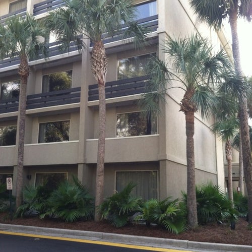 Holiday Inn Resort Beach House