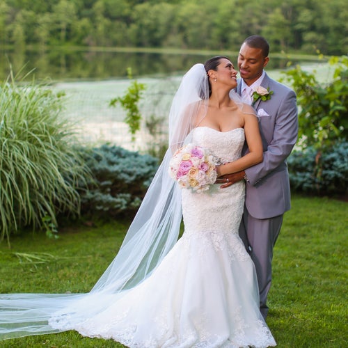 Vittoria'Z On The Lake
