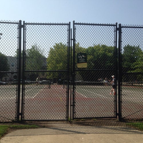 OZ Park Tennis Courts