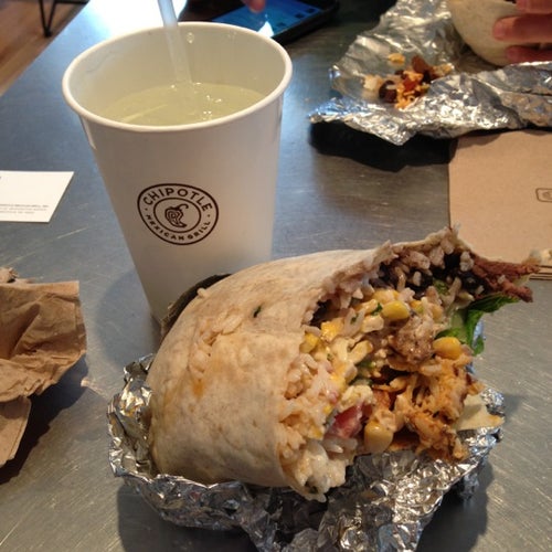 Chipotle Mexican Grill 800 Washington Ave SE Minneapolis
