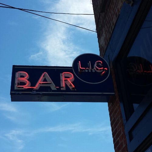 LIC Bar 4558 Vernon Blvd Queens