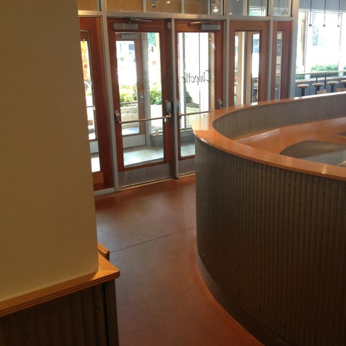 Chipotle Mexican Grill 1735 N Lynn St Lbby 15 Arlington