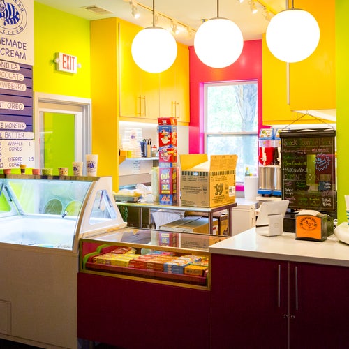 Adventure Cove Mini Golf & Arcade